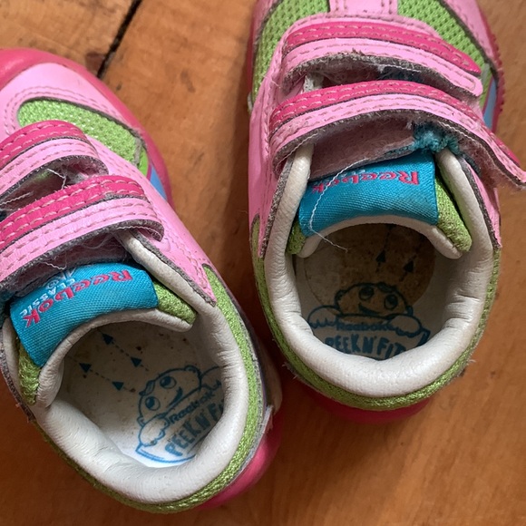 Reebok walkers - Picture 9 of 15